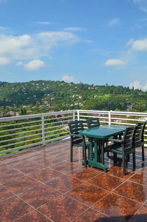 Private Villa Guest House 巴统