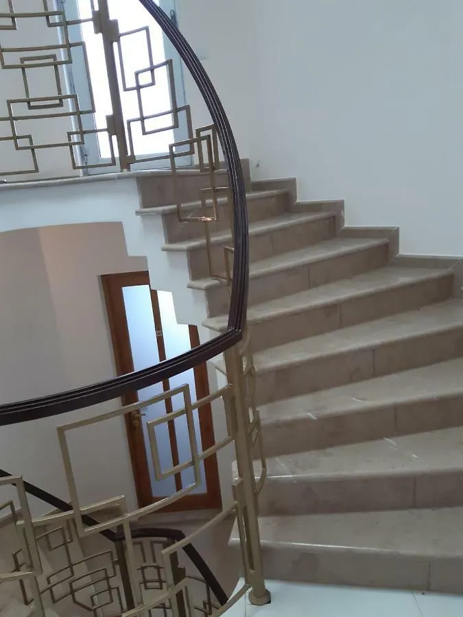 Private Villa Guest House 巴统